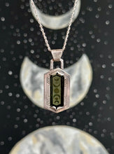 Load image into Gallery viewer, Celestial geninue Moldavite pendant
